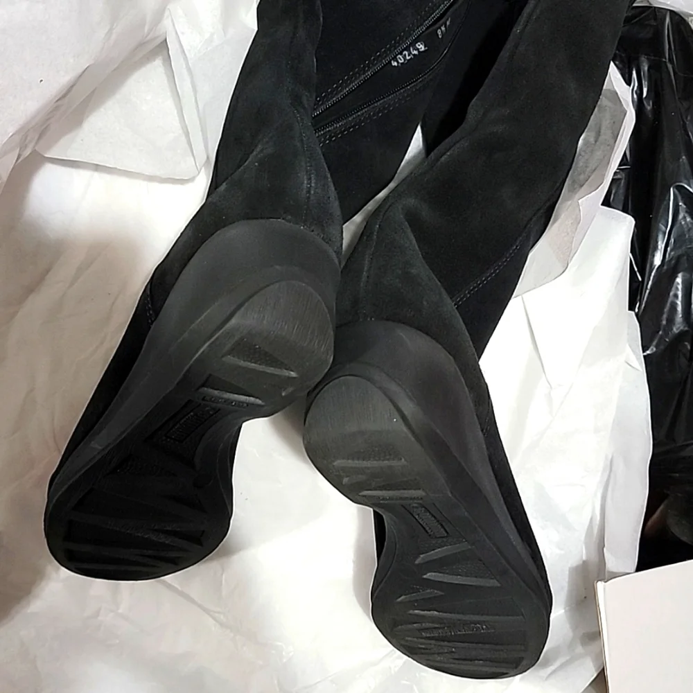 New La Canadienne Lizza Smoke Black Suede Zip Waterproof Boots